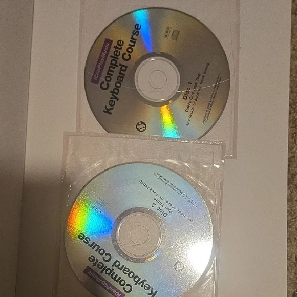 Complete Keyboard Course - Picture 6 of 8